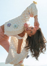 Load image into Gallery viewer, Flower Cardi
