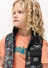 Load image into Gallery viewer, Reggie Vest