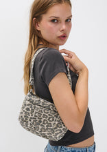 Load image into Gallery viewer, Stevie Shoulder Bag
