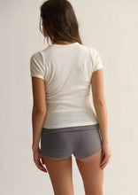 Load image into Gallery viewer, Quinn Tee
