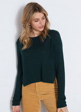 Load image into Gallery viewer, Crop Knit
