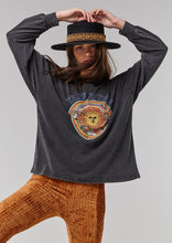 Load image into Gallery viewer, Thrift Long Sleeve
