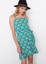 Load image into Gallery viewer, Panama Hat
