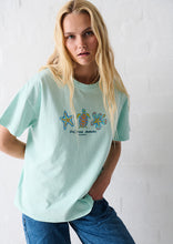 Load image into Gallery viewer, Boyfriend Tee
