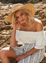 Load image into Gallery viewer, Straw Hat
