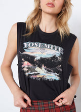 Load image into Gallery viewer, Yosemite Hangloose Tank
