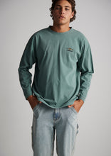 Load image into Gallery viewer, Maui Long Sleeve

