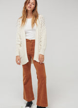 Load image into Gallery viewer, Cable Cardi
