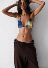 Load image into Gallery viewer, Cropped Noosa Pants
