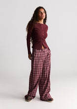 Load image into Gallery viewer, Cece Pleated Pants
