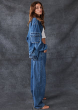 Load image into Gallery viewer, Nineties Jeans
