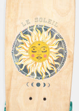 Load image into Gallery viewer, Cruiser Skateboard
