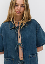 Load image into Gallery viewer, Tie Mimi Overshirt
