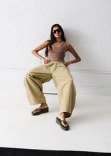 Load image into Gallery viewer, Nico Barrel Pants

