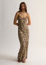 Load image into Gallery viewer, Aysha Maxi Dress
