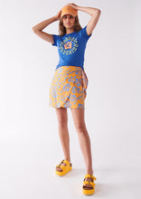 Load image into Gallery viewer, Quinn Tee
