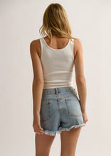 Load image into Gallery viewer, Tight Singlet

