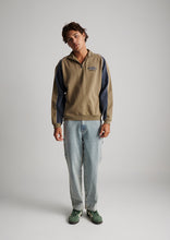Load image into Gallery viewer, Club Quarter Zip
