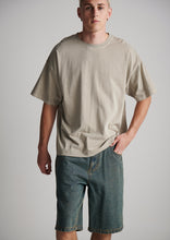 Load image into Gallery viewer, Basic Chopped Maui Tee
