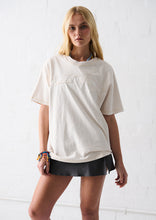 Load image into Gallery viewer, Scar Tee

