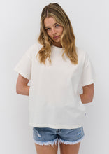 Load image into Gallery viewer, Basic Boyfriend Tee
