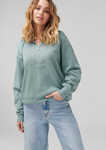 Load image into Gallery viewer, Old School Quarter Zip
