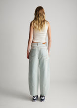 Load image into Gallery viewer, Tokyo Balloon Jeans
