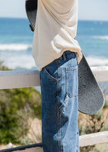 Load image into Gallery viewer, Blink Jeans
