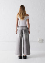 Load image into Gallery viewer, Monte Jeans
