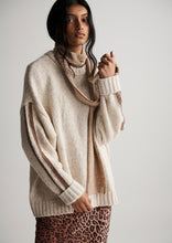 Load image into Gallery viewer, Fine Knit Scarf
