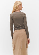 Load image into Gallery viewer, Alicia Crew Neck Long Sleeve
