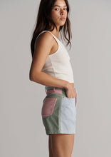 Load image into Gallery viewer, Basic Crush Singlet
