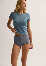 Load image into Gallery viewer, Quinn Tee
