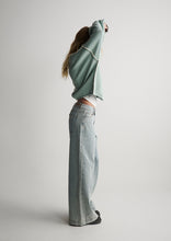 Load image into Gallery viewer, Super Wide Jeans
