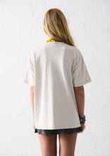 Load image into Gallery viewer, Scar Tee
