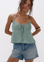 Load image into Gallery viewer, Ivy Top
