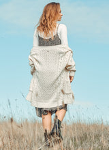 Load image into Gallery viewer, Cable Cardi
