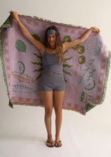 Load image into Gallery viewer, Beach Throw
