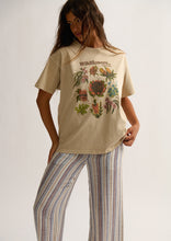 Load image into Gallery viewer, Throwback Tee
