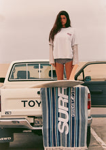 Load image into Gallery viewer, Thrift Tee
