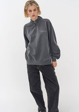 Load image into Gallery viewer, East Quarter Zip
