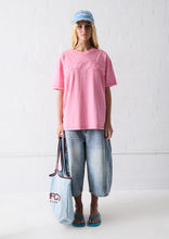 Load image into Gallery viewer, Scar Tee
