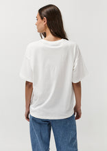 Load image into Gallery viewer, Basic Thrift Tee
