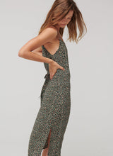 Load image into Gallery viewer, 90`s Midi Dress
