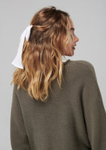 Load image into Gallery viewer, Bow Clip
