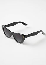 Load image into Gallery viewer, Hepburn Sunglasses
