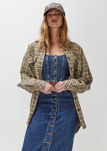 Load image into Gallery viewer, Worn Flanno
