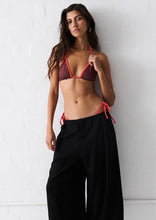Load image into Gallery viewer, Cropped Noosa Pants

