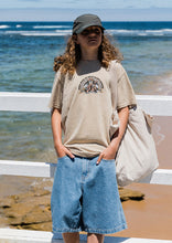 Load image into Gallery viewer, Vintage Tee
