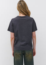 Load image into Gallery viewer, Basic Boyfriend Tee

